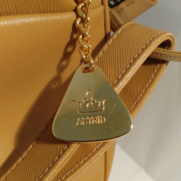 Astrid Ladies purse - Picture 3 of 5